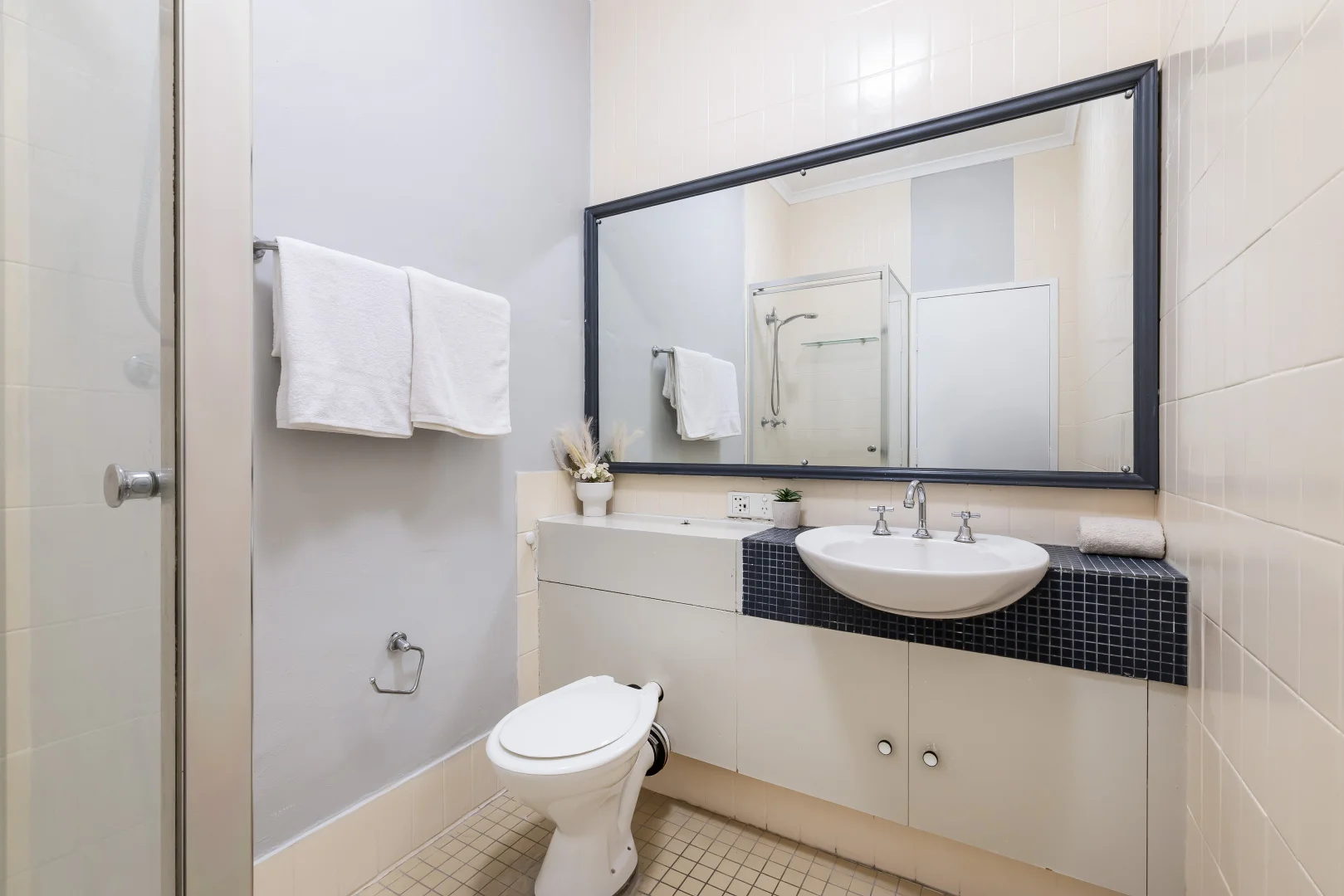 Additional image 10 of 215/88 King Street, Newtown NSW 2042