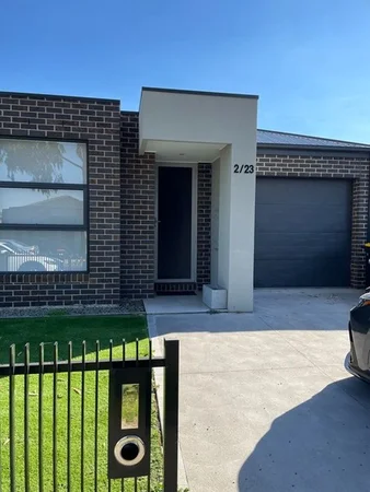 2/23 Katrina Dr, Burnside Heights VIC 3023