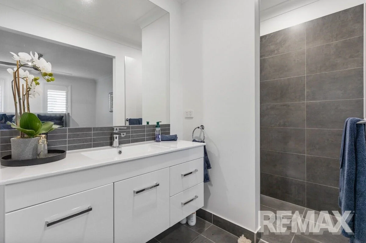 Additional image 8 of 32 Darcy Drive, Boorooma NSW 2650