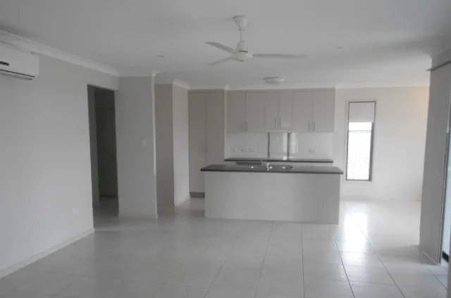 Additional image 2 of 77 Bilbao Place, Bushland Beach QLD 4818
