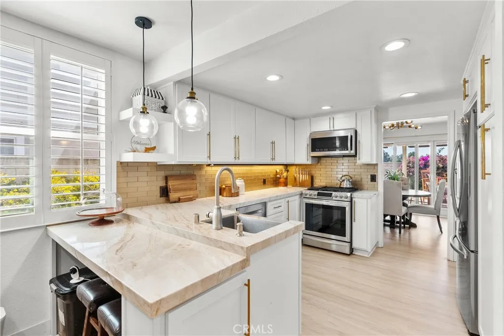 Additional image 18 of 23121 Yvette Lane, Valencia, CA 91355