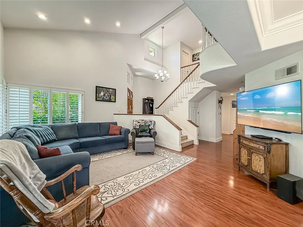 Additional image 13 of 7204 University Drive, Moorpark, CA 93021