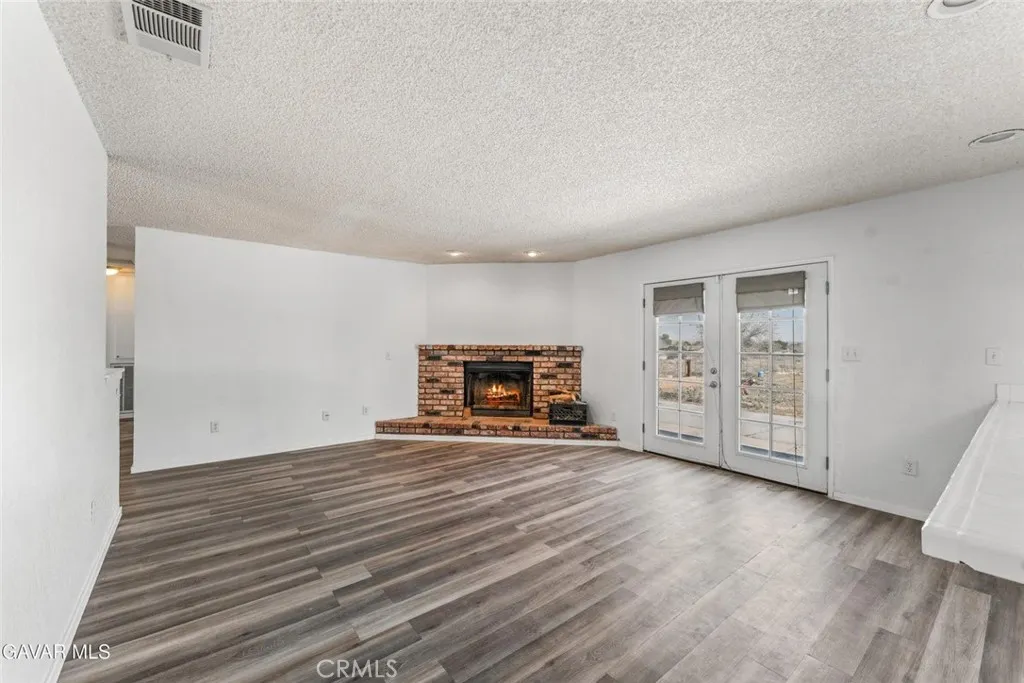 Additional image 13 of 39004 164th St E, Palmdale, CA 93591