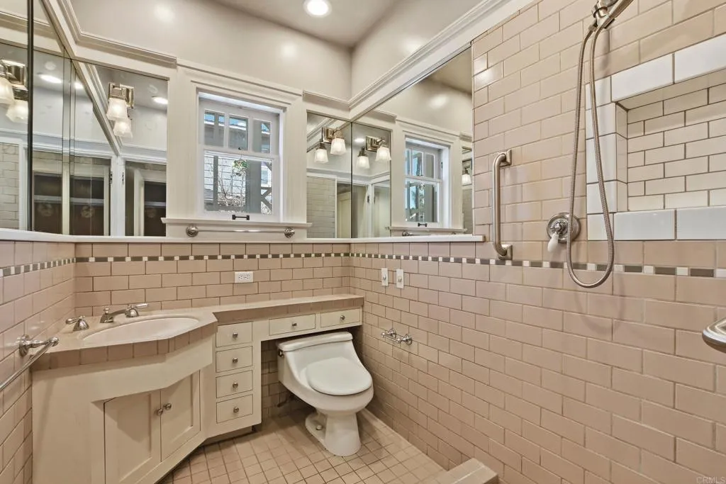 Additional image 93 of 1808 Altamira Place, San Diego, CA 92103