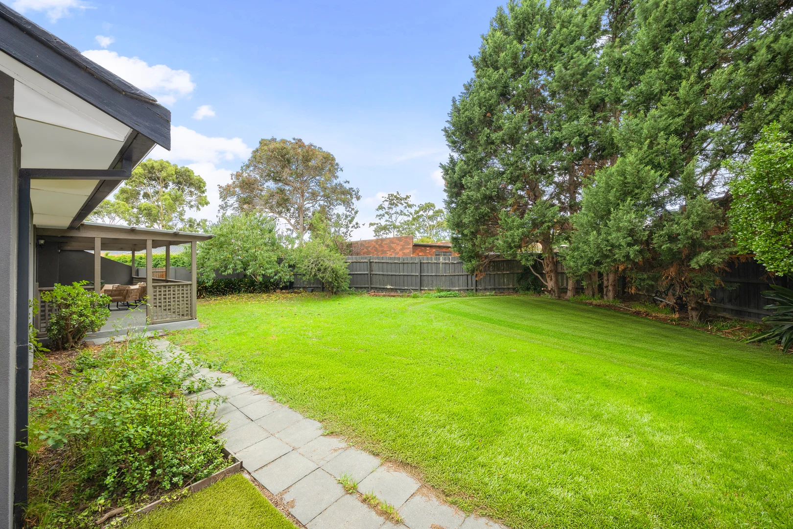 Additional image 19 of 1 Cardinal Close, Mill Park VIC 3082