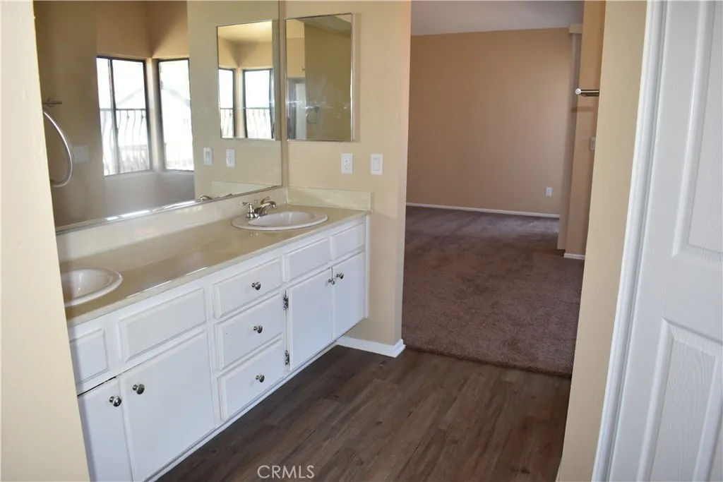 Additional image 47 of 325 Rainbow Ter, Palmdale, CA 93551