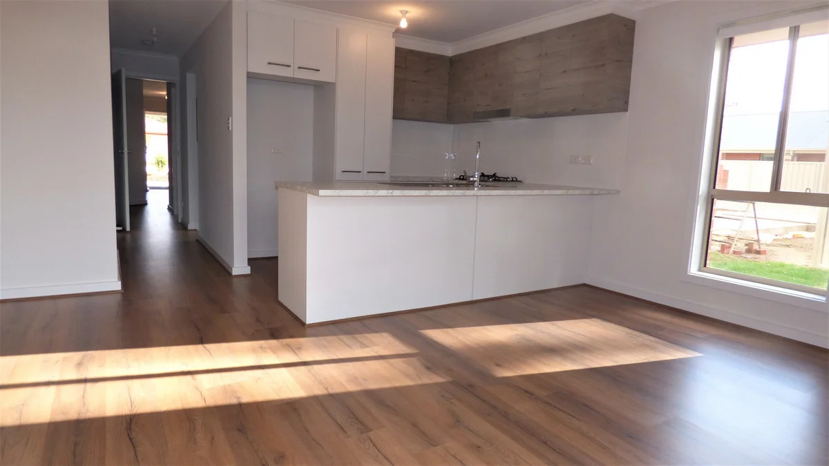 Additional image 2 of 14 Kalamata Court, Munno Para West SA 5115