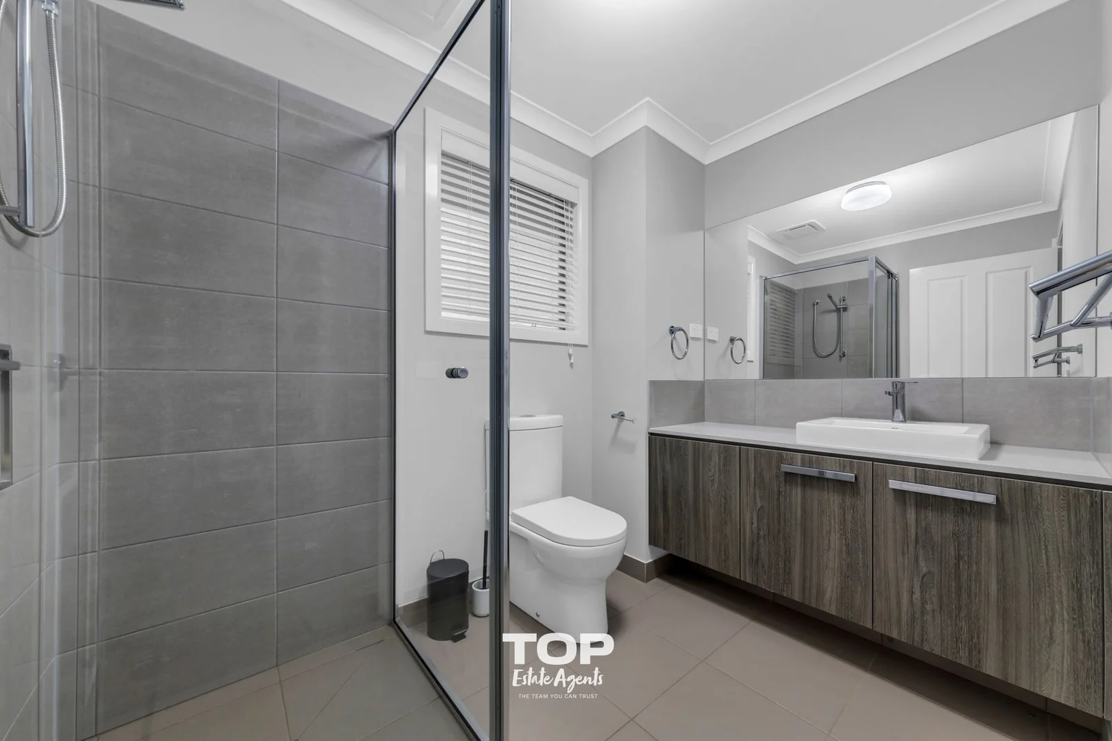 Additional image 22 of 5 Alcoota Close, Cranbourne North VIC 3977