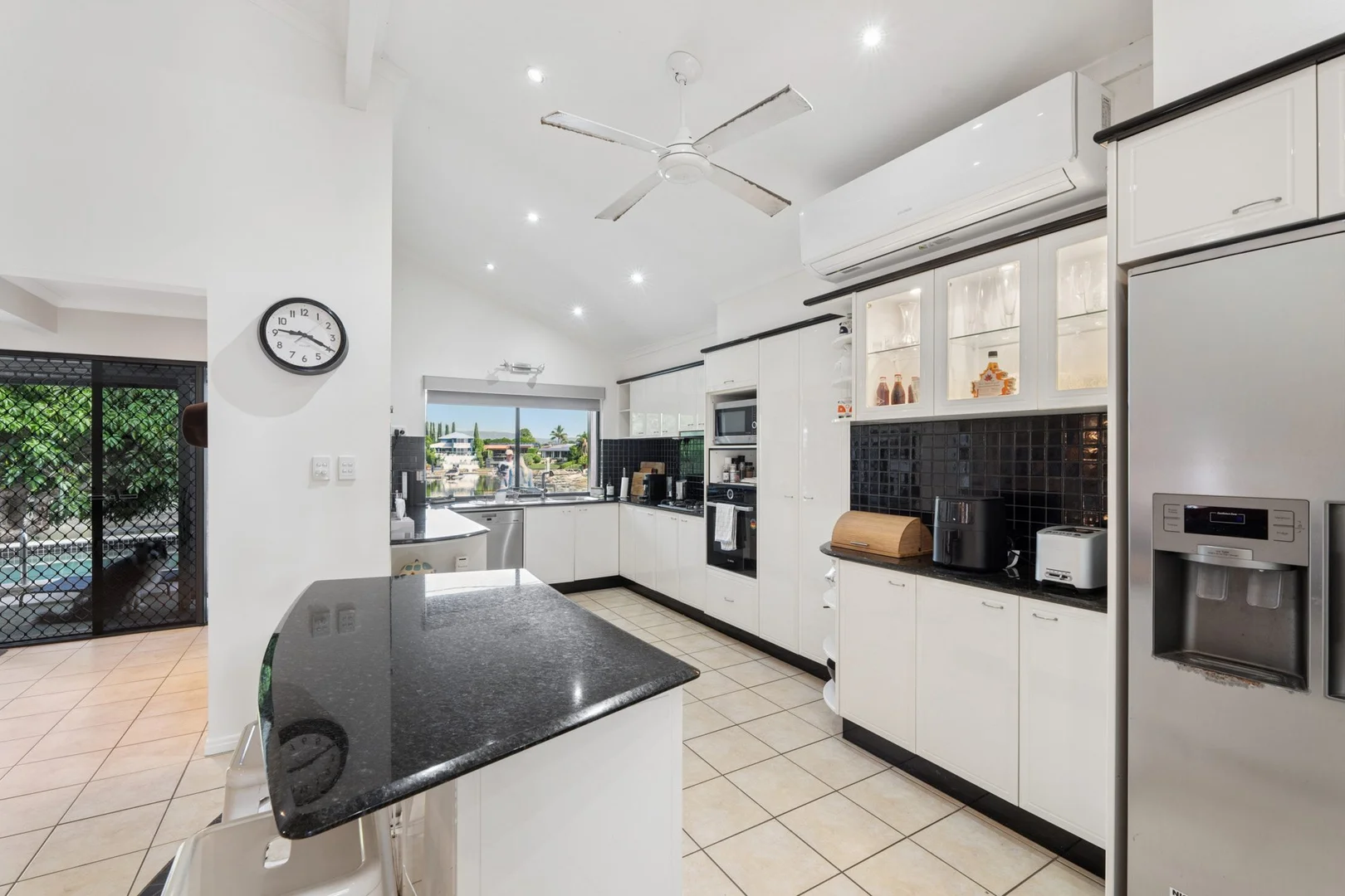 Additional image 11 of 54 Blair Athol Crescent, Sorrento QLD 4217