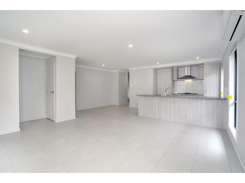 Additional image 5 of 24 Sunbury Street, Pallara QLD 4110