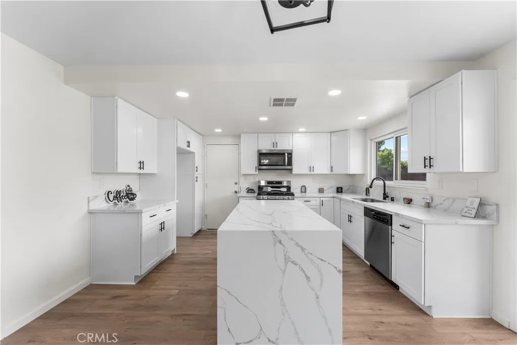 Additional image 46 of 37863 17th Street E, Palmdale, CA 93550