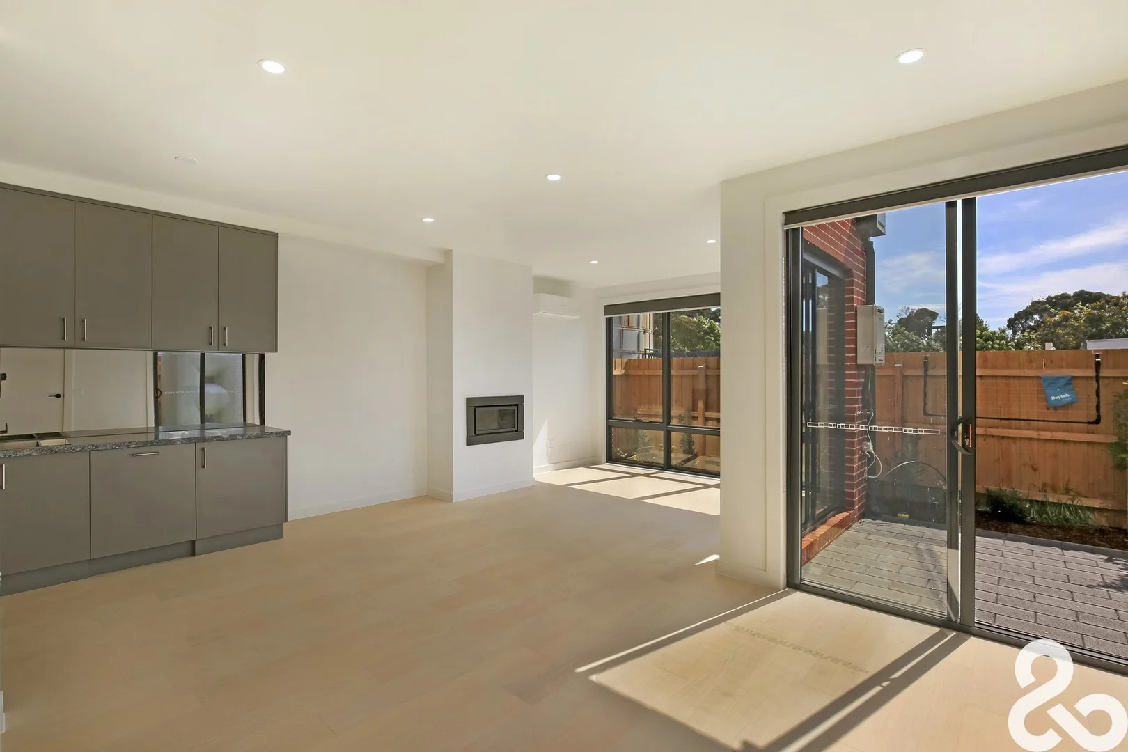 Additional image 4 of 6/215 Separation Street, Northcote VIC 3070