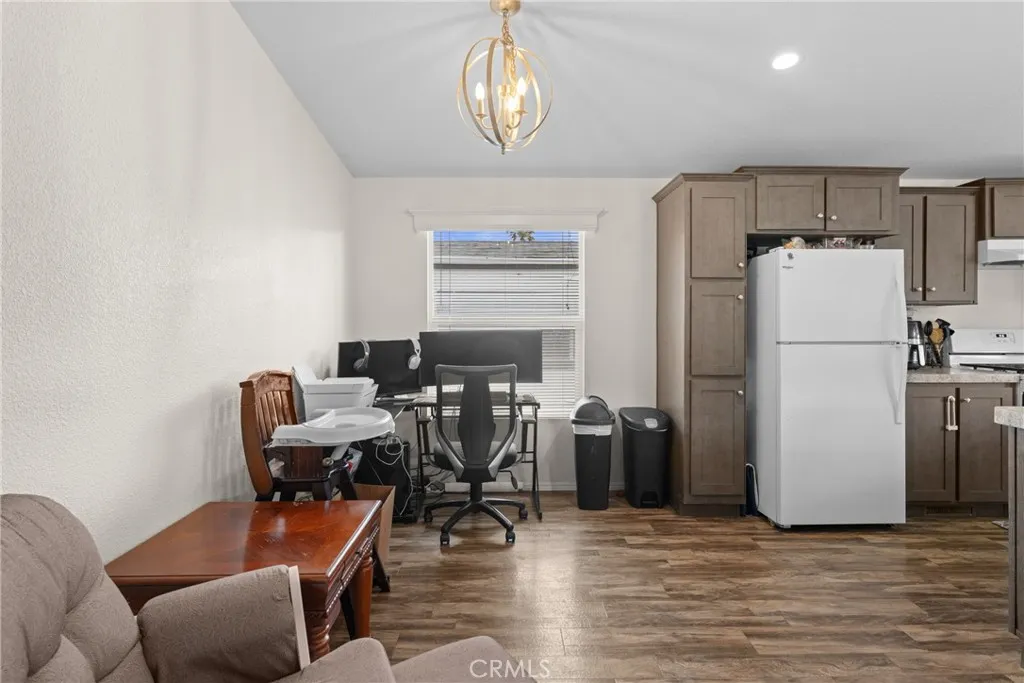 Additional image 43 of 32900 Riverside Dr Unit 53, Lake Elsinore, CA 92530
