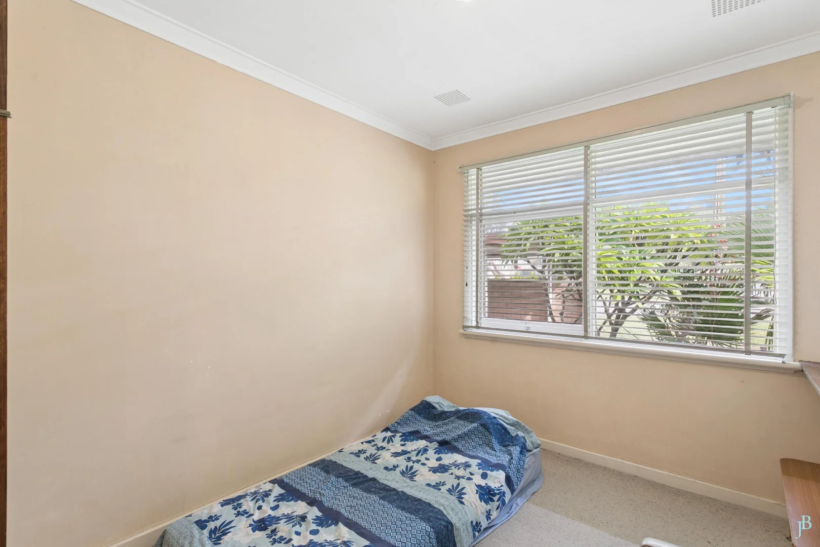 Additional image 10 of 427 Belmont Avenue, Cloverdale WA 6105