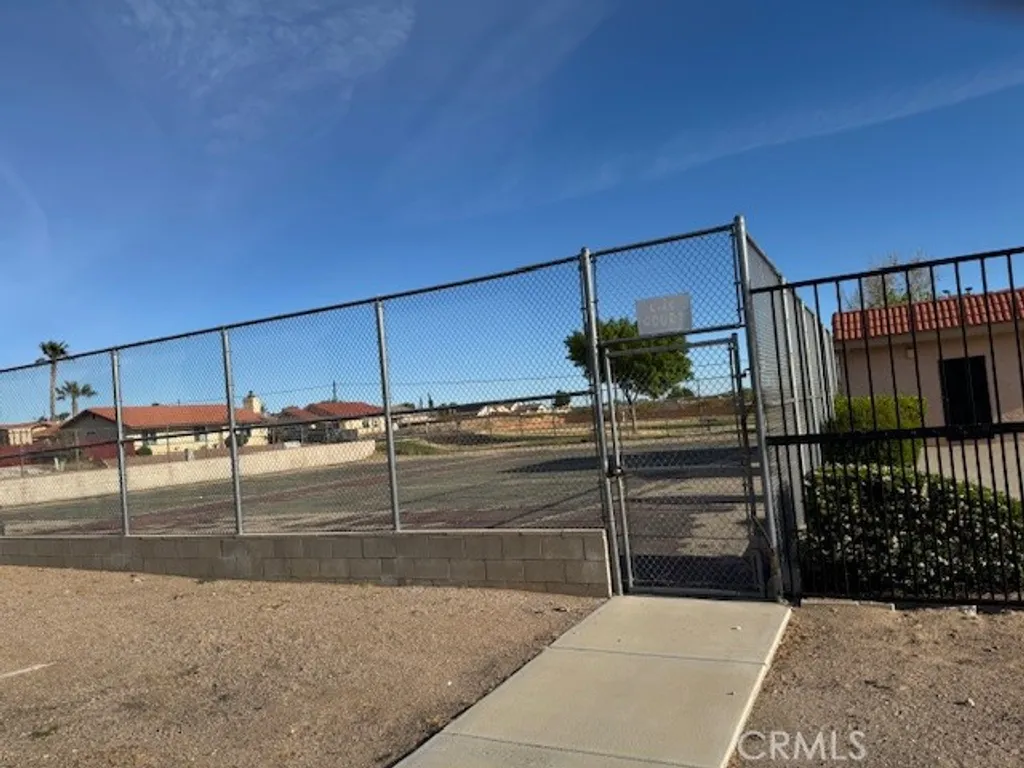 Additional image 19 of 10333 Tamarisk Avenue, Hesperia, CA 92345