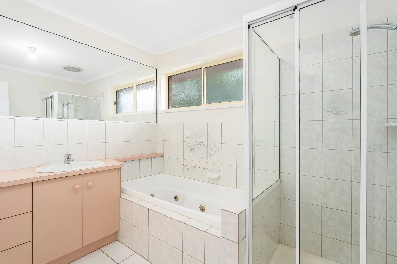 Additional image 12 of 16 Richard Drive, Lara VIC 3212