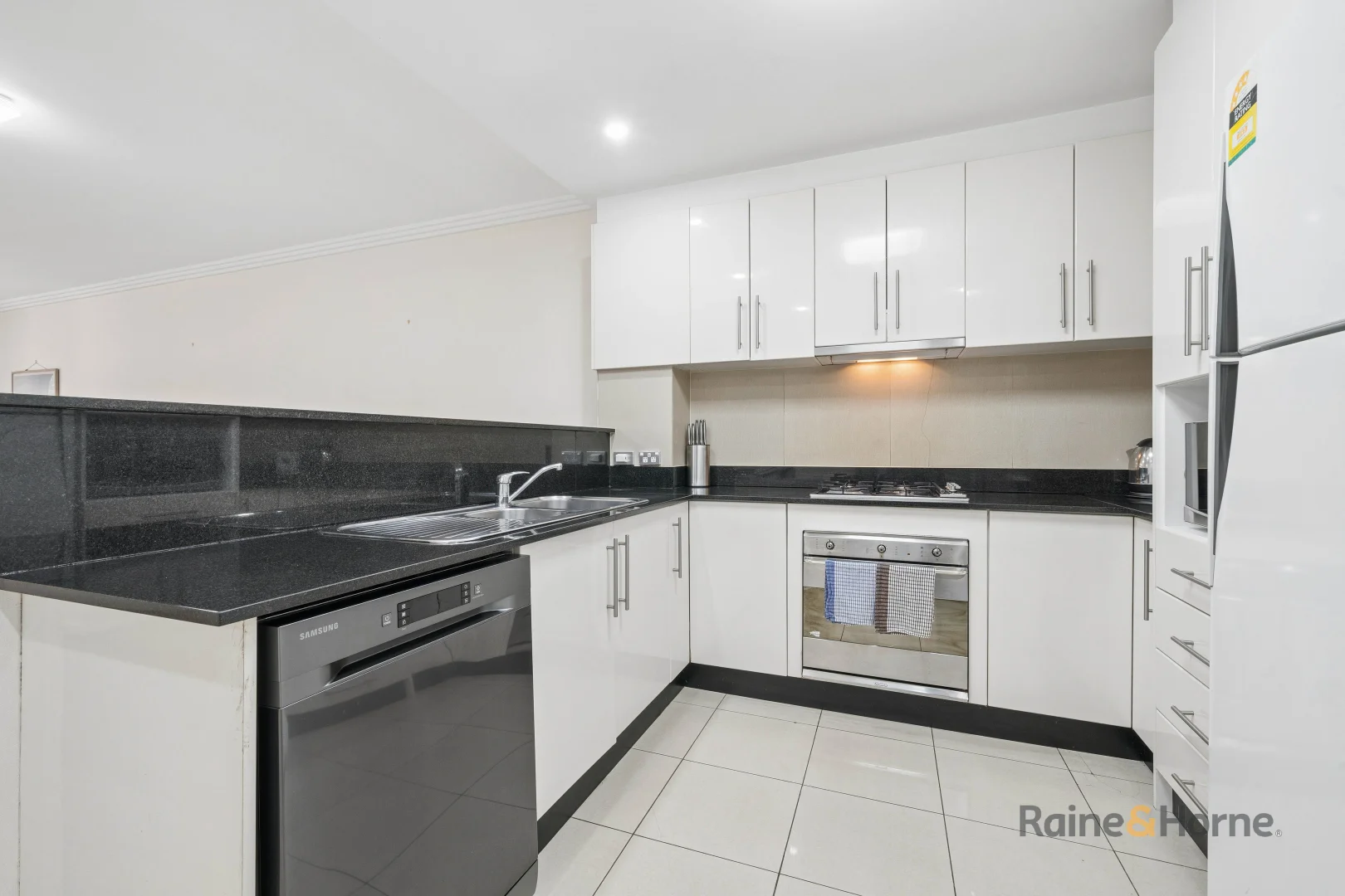 Additional image 3 of 22/4-6 Mercer Street, Castle Hill NSW 2154