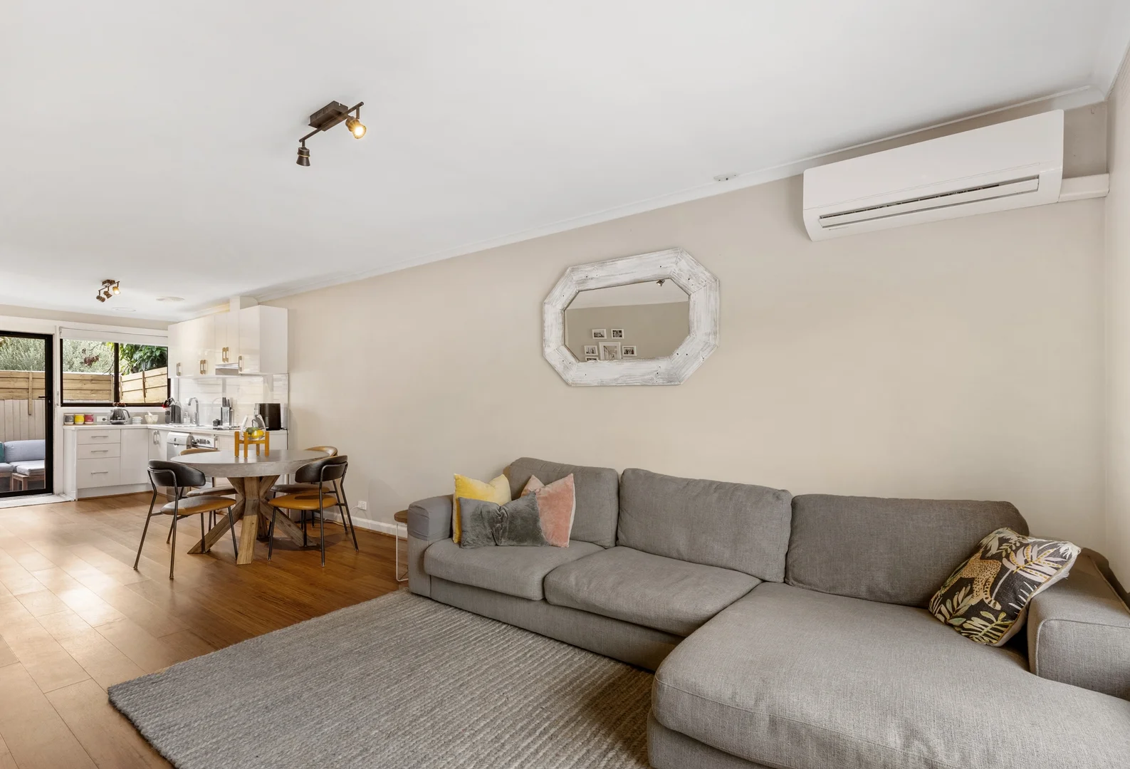 Additional image 3 of 3/40 Hopetoun Avenue, Brunswick West VIC 3055