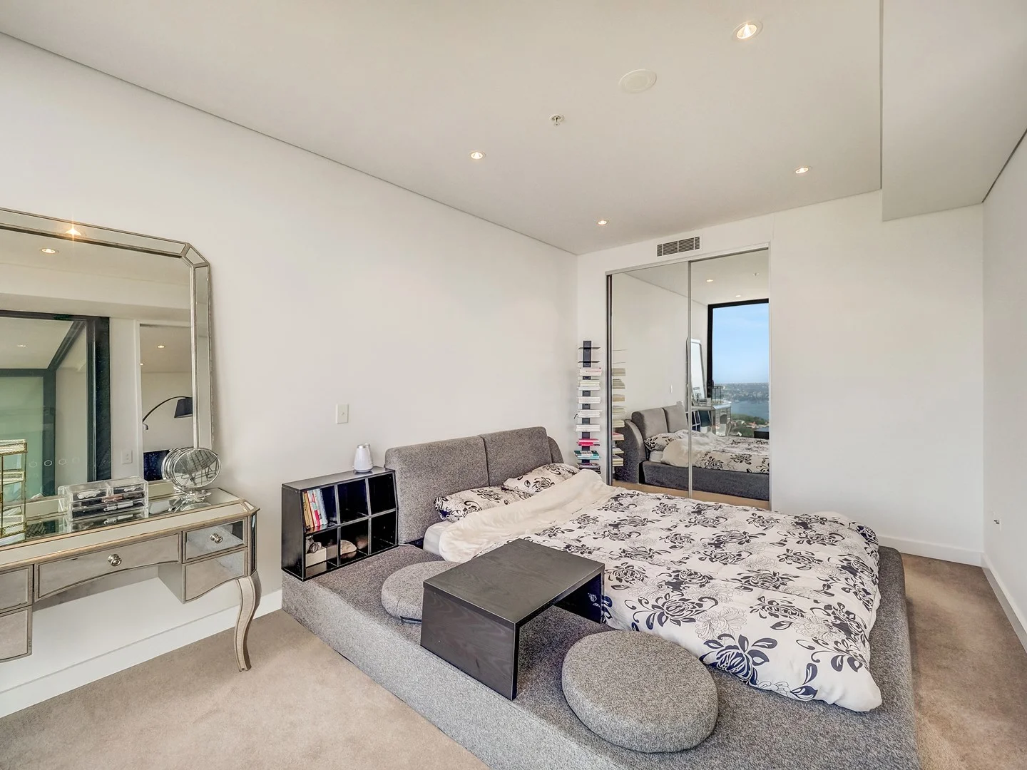 Additional image 2 of 2606/10 Atchison Street, St Leonards NSW 2065