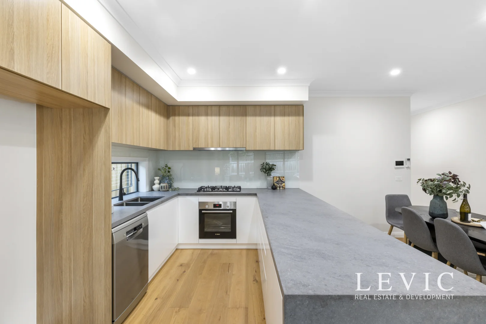 Additional image 6 of 2/108 Brunswick Road, Mitcham VIC 3132