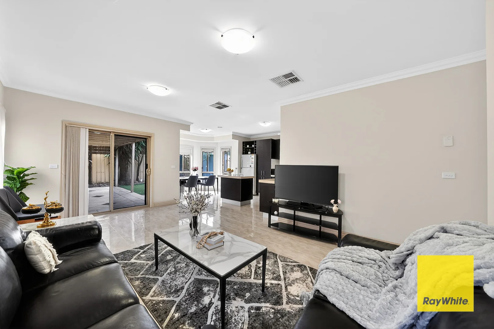 Additional image 7 of 33 Studley Park Way, Caroline Springs VIC 3023