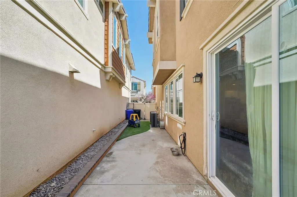Additional image 74 of 618 S Brampton Lane, Rialto, CA 92376