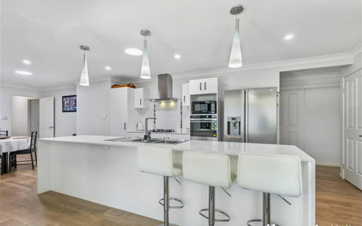 Additional image 5 of 7 Terraldon Place, Bridgeman Downs QLD 4035