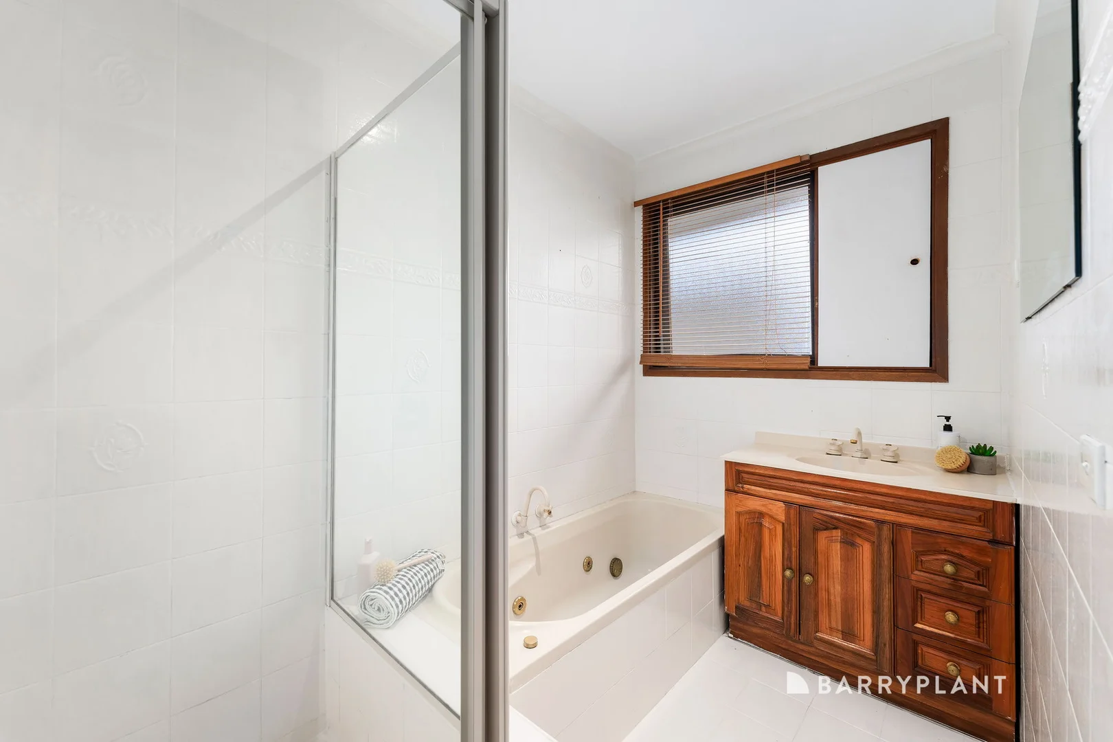 Additional image 10 of 21 Homestead Place, Mill Park VIC 3082