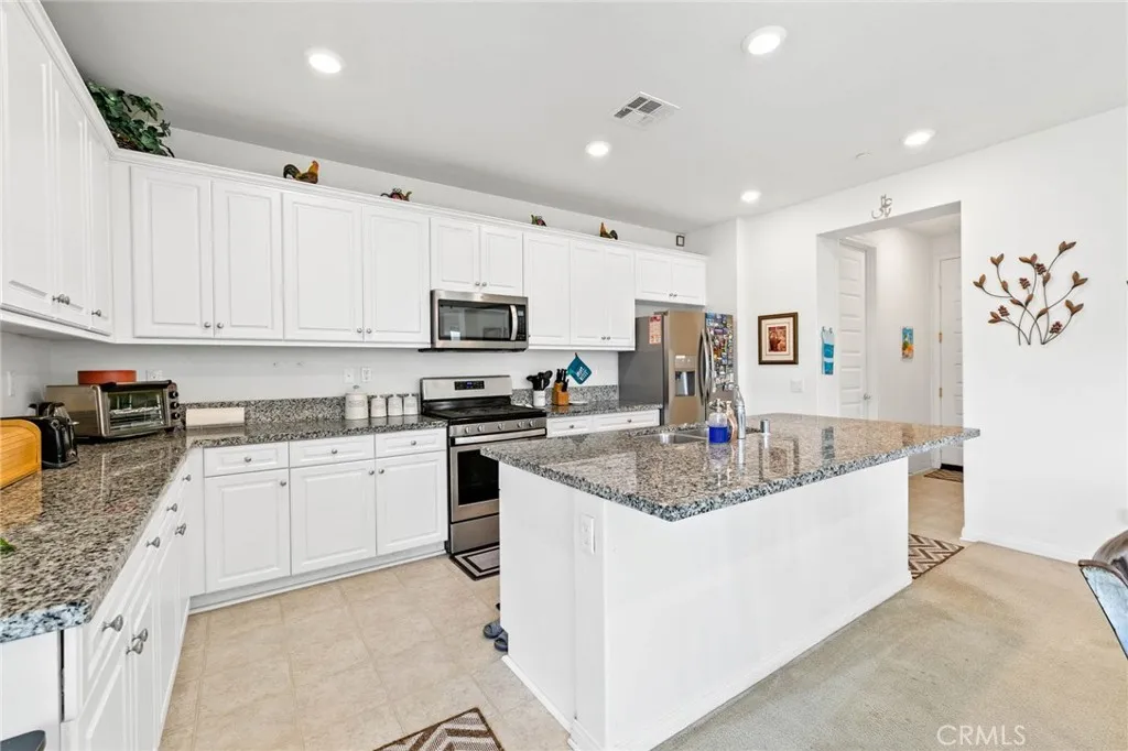 Additional image 9 of 2832 E Howlett Ln, Ontario, CA 91762