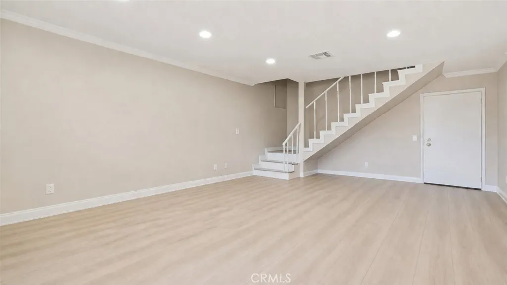 Additional image 30 of 121 Sinclair Avenue Unit 213, Glendale, CA 91206
