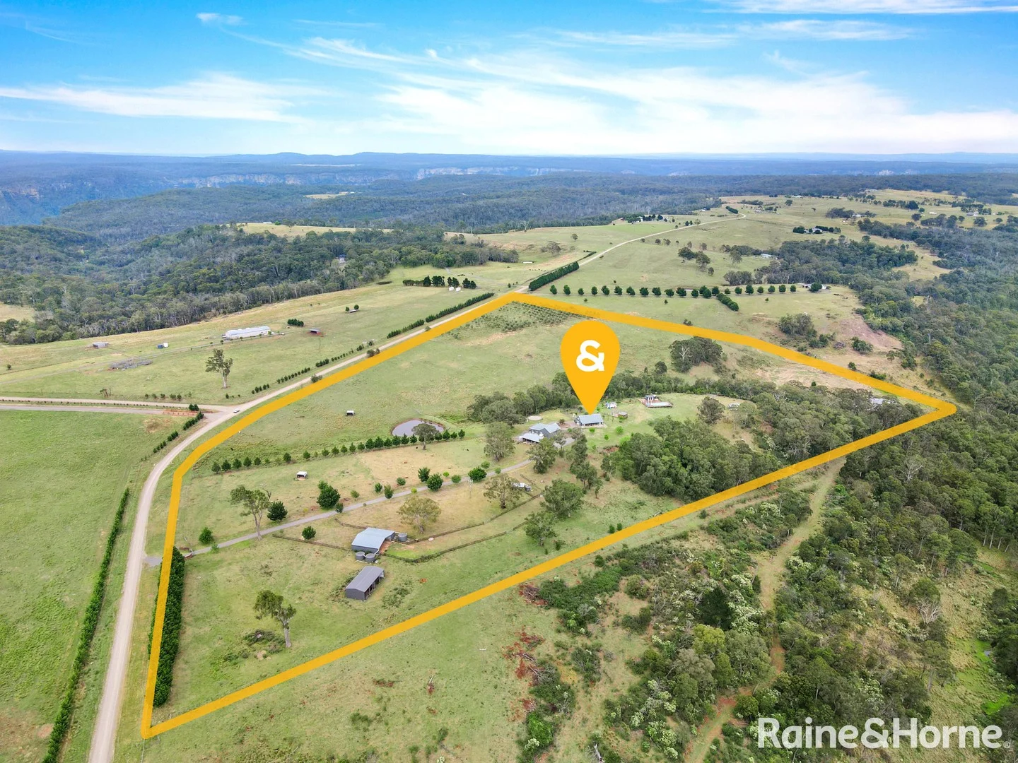 1469 Caoura Road, Tallong NSW 2579
