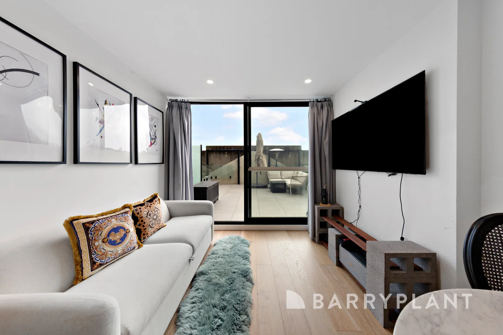 Additional image 8 of 305/101 Rosslyn Street, West Melbourne VIC 3003