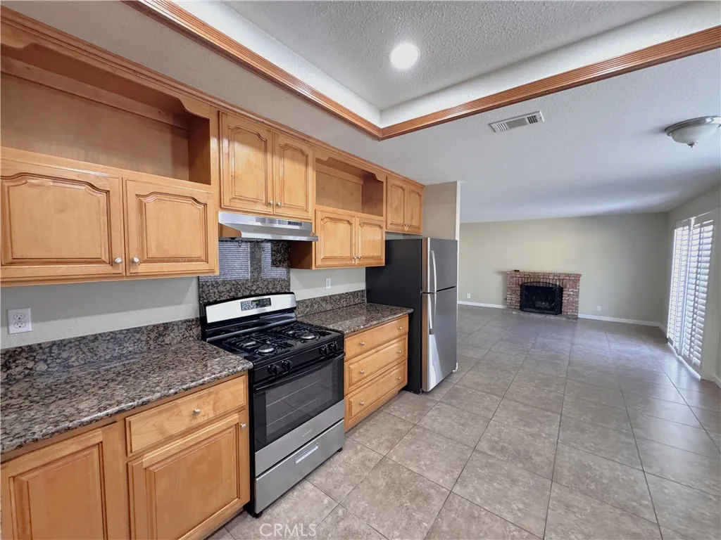 Additional image 35 of 2344 N Teakwood Avenue, Rialto, CA 92377