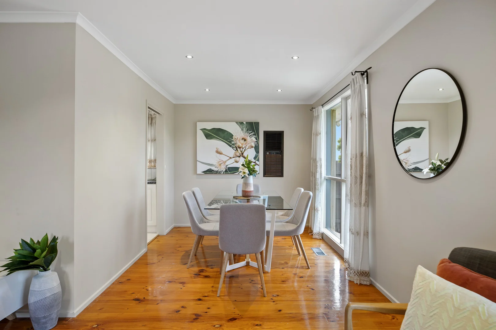 Additional image 3 of 10 Witken Avenue, Wantirna South VIC 3152