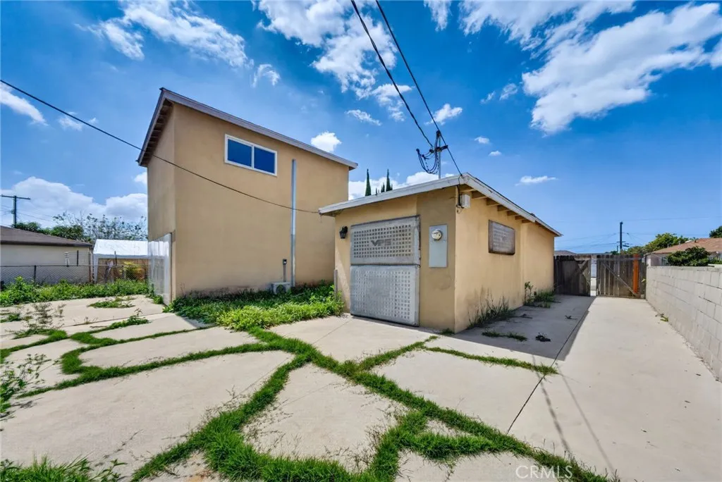 Additional image 20 of 1118 S Exmoor Ave, Compton, CA 90220