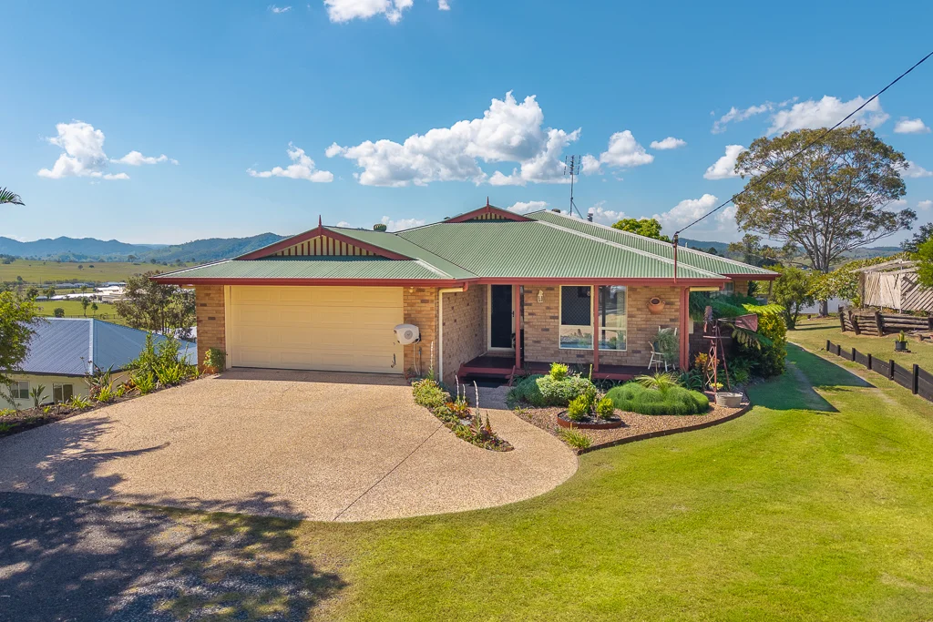 126 Kennedy Street, Kilcoy QLD 4515