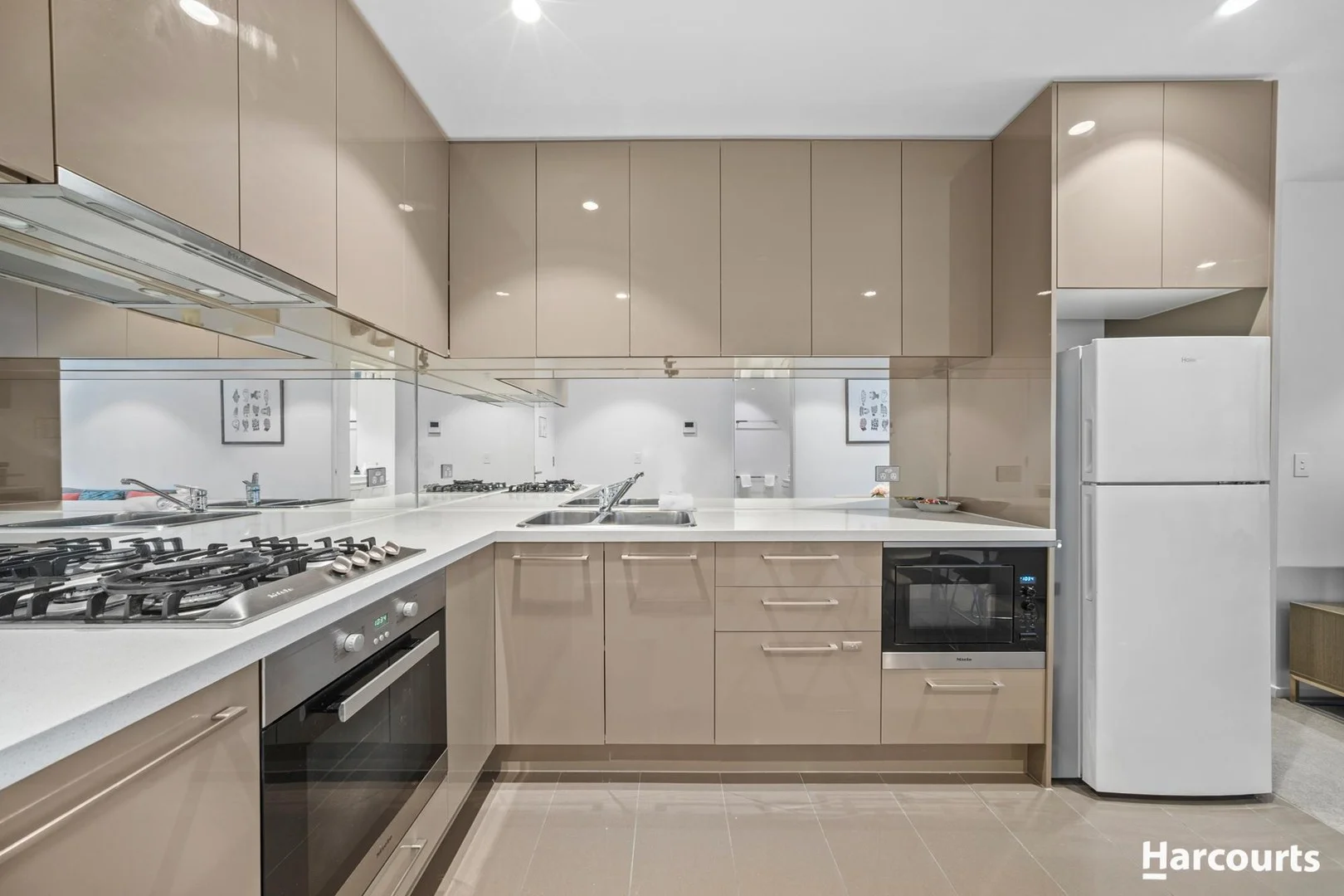 Additional image 4 of 2308/1 Balston Street, Southbank VIC 3006