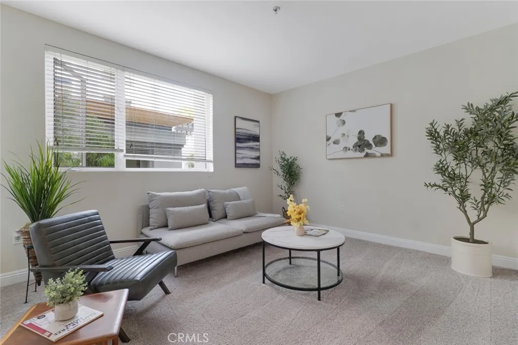 Additional image 20 of 21301 Erwin Street Unit 228, Woodland Hills, CA 91367