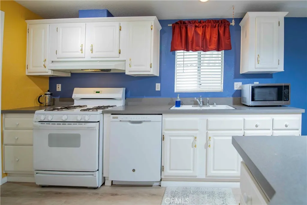 Additional image 19 of 11401 Topanga Canyon Blvd Unit 77, Chatsworth, CA 91311