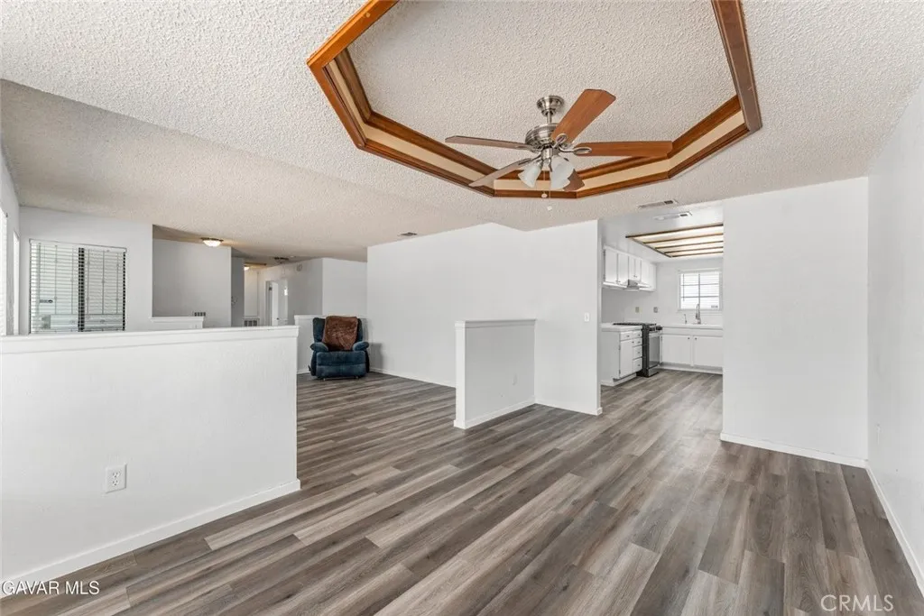 Additional image 12 of 39004 164th St E, Palmdale, CA 93591