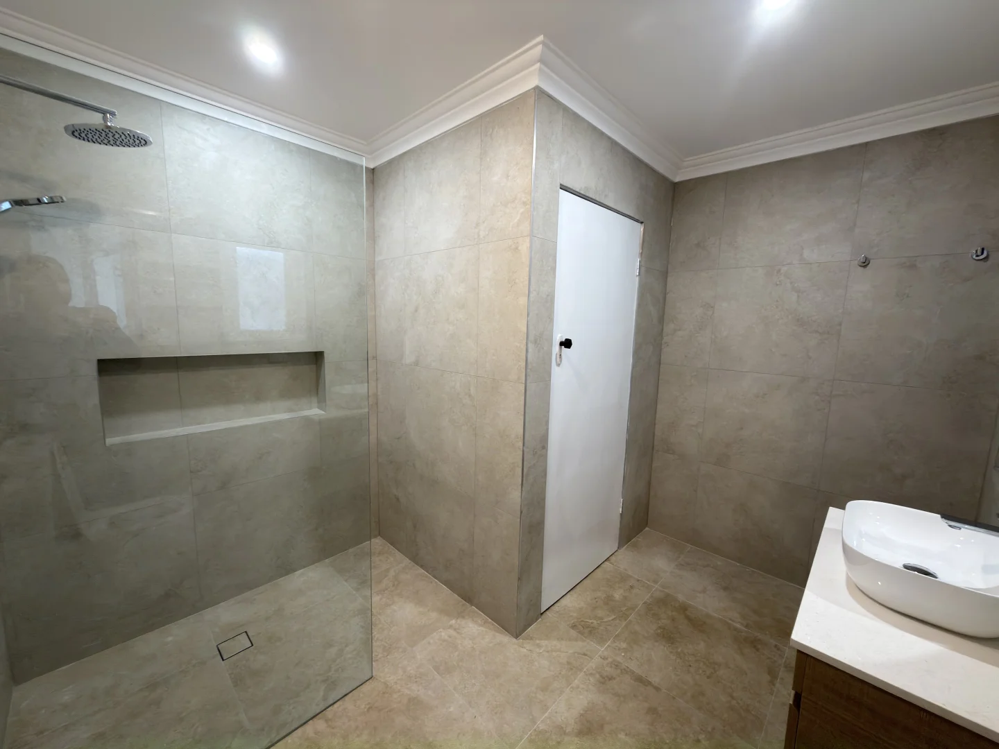 Additional image 18 of 10 Mayfair Crescent, Beverly Hills NSW 2209