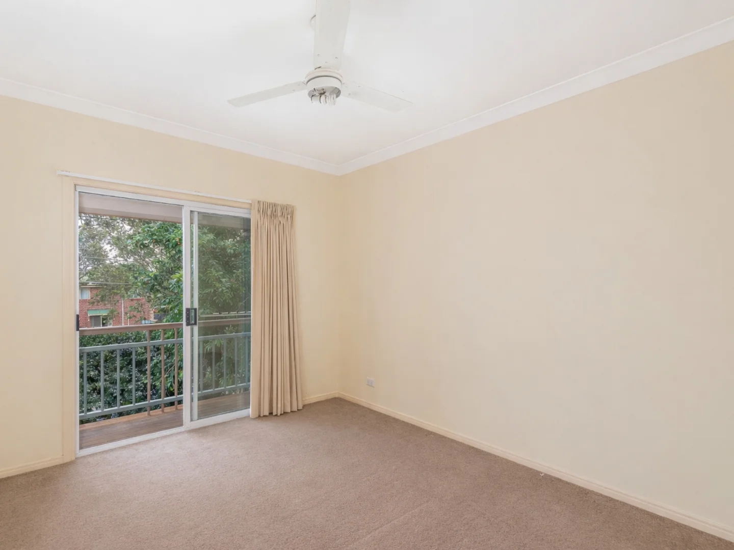 Additional image 6 of 1/177 Riding Road, Balmoral QLD 4171