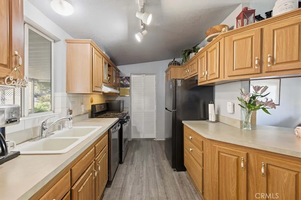 Additional image 9 of 40701 W Rancho Vista Boulevard Unit 103, Palmdale, CA 93551