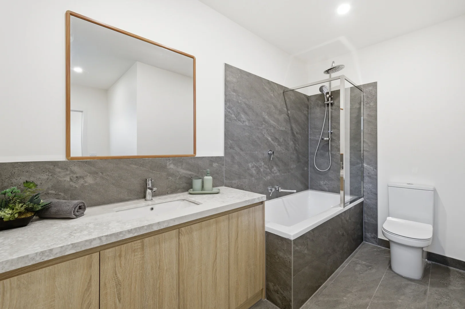 Additional image 12 of 1/40 Hall Road, Carrum Downs VIC 3201