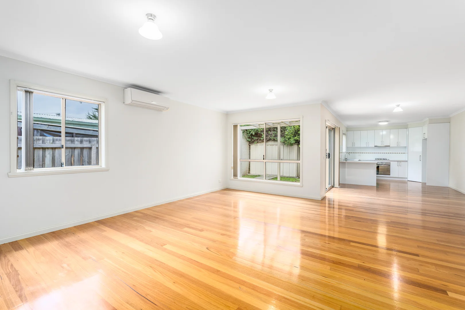 Additional image 2 of 2/33 Polwarth Crescent, Belmont VIC 3216