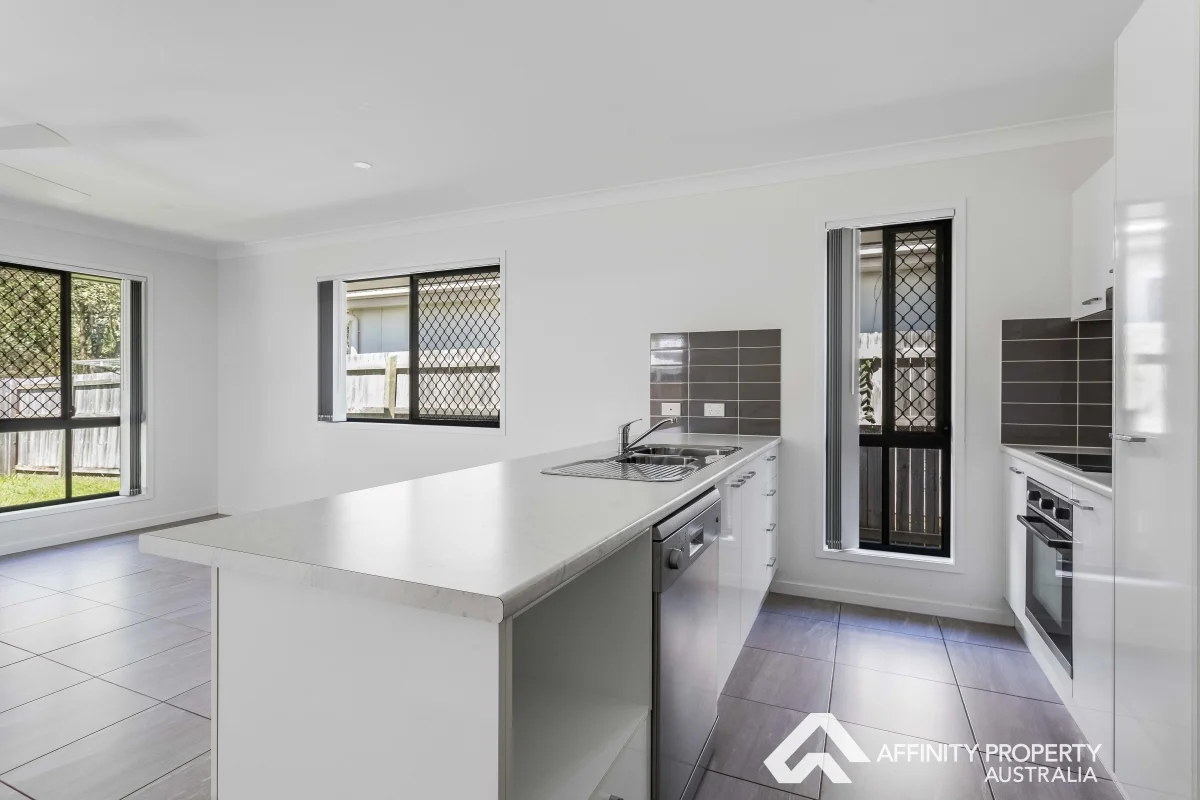 Additional image 4 of 1/61 Jones St, Rothwell QLD 4022