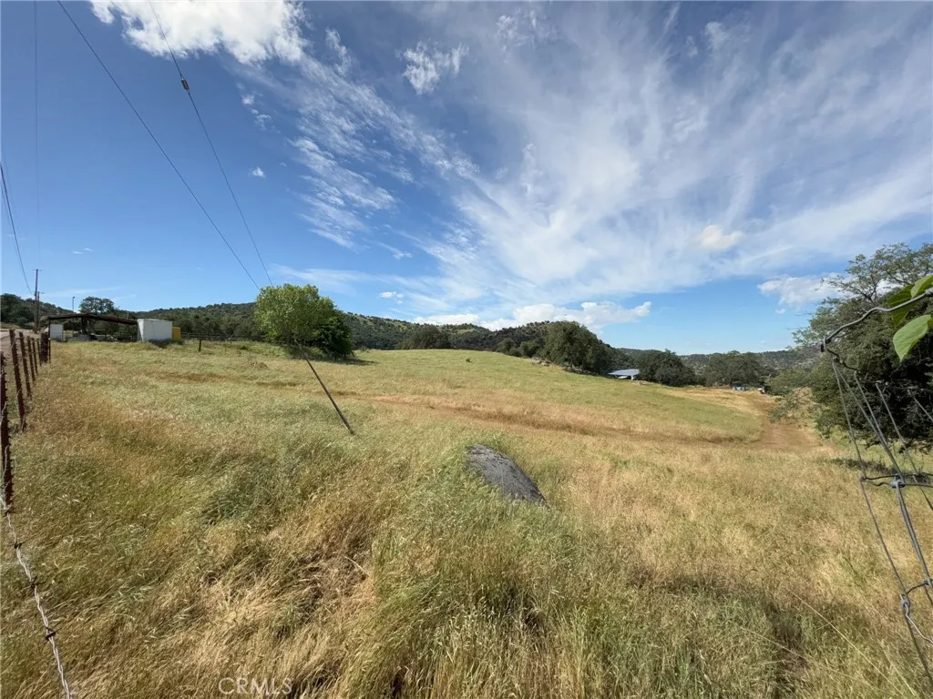 Additional image 124 of 39569 Clover Ln, Squaw Valley, CA 93675