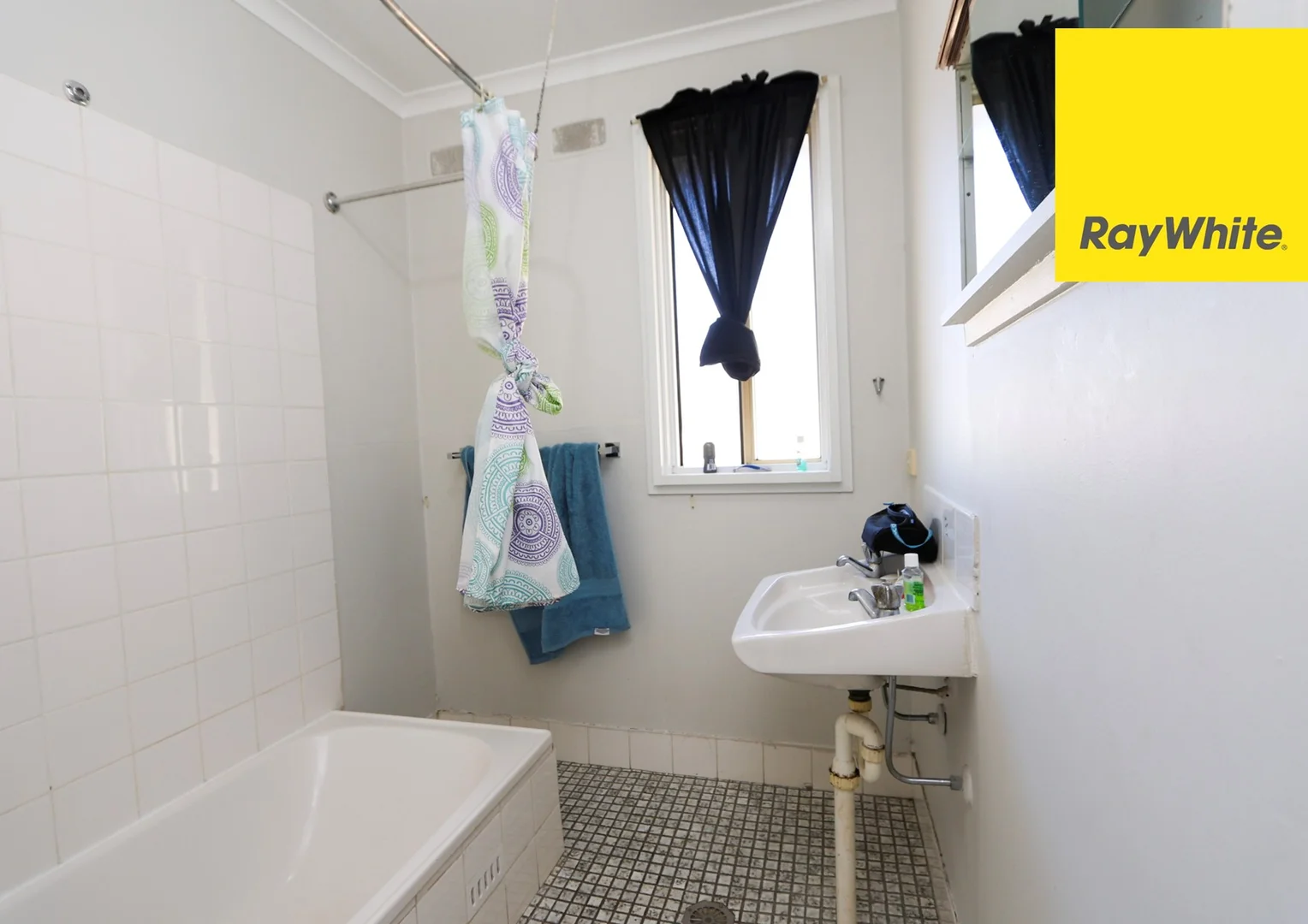 Additional image 4 of 160 Borthwick Street, Inverell NSW 2360