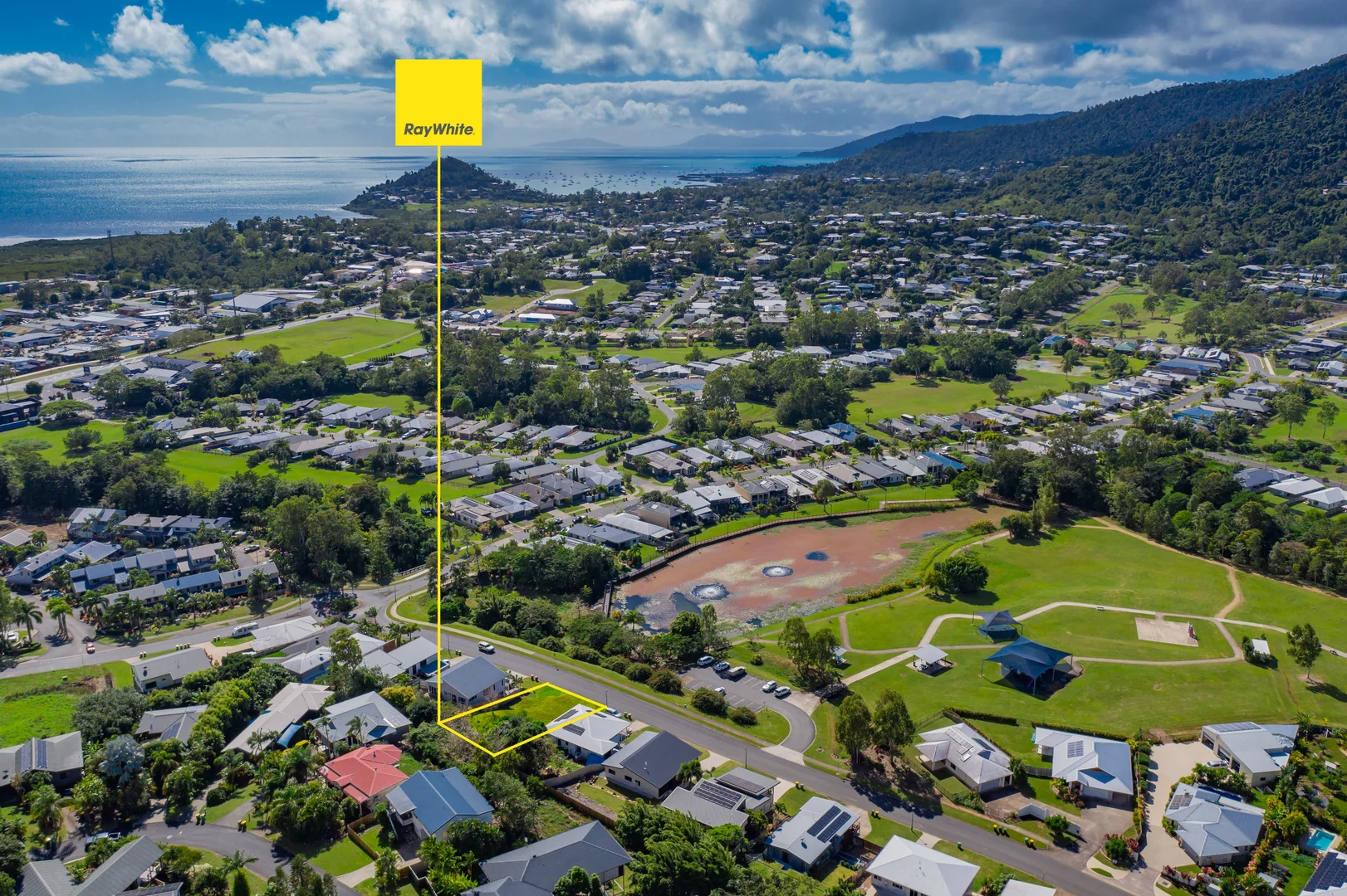 Additional image 3 of 10 Parker Road, Cannonvale QLD 4802