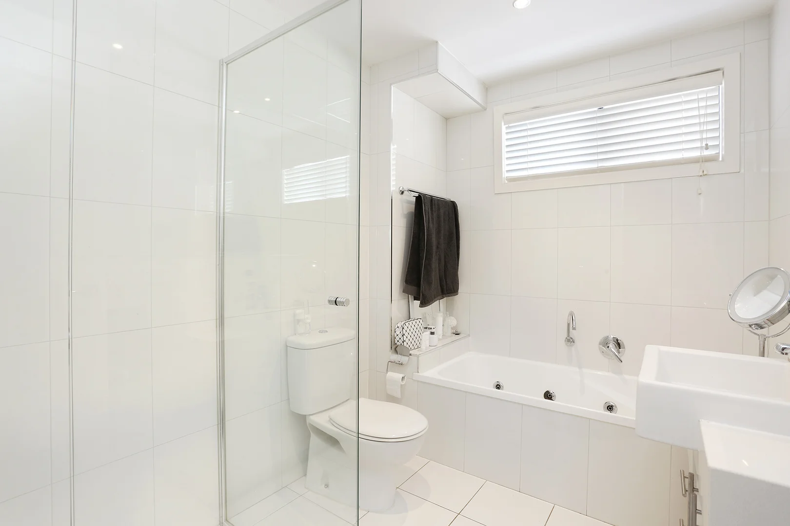 Additional image 9 of 2/1A Sandown Road, Ascot Vale VIC 3032
